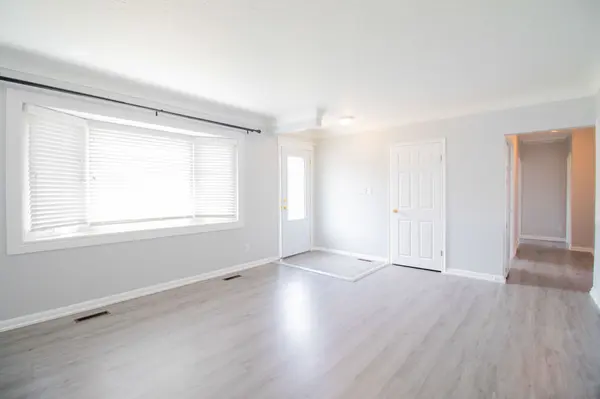 98 James ST E #1, Welland, ON L3B 5M4