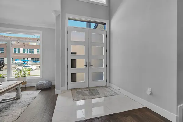 3373 Regiment RD, London South, ON N6P 0H2