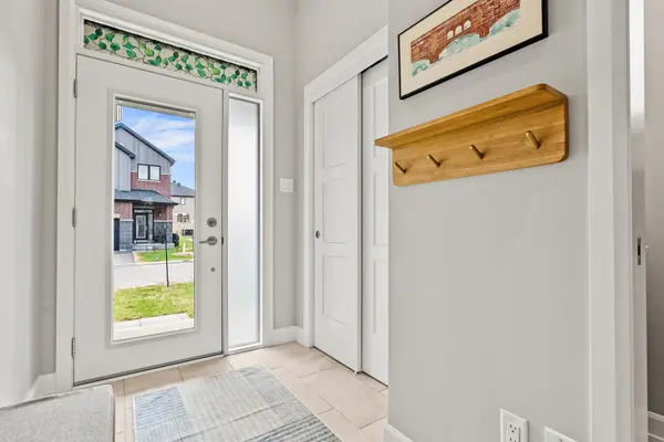 419 Clubtail Private, Blossom Park - Airport And Area, ON K1X 0M9