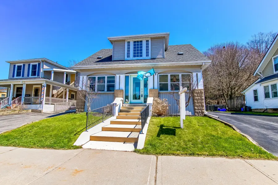 233 COLBORNE ST, Central Elgin, ON N5L 1B9