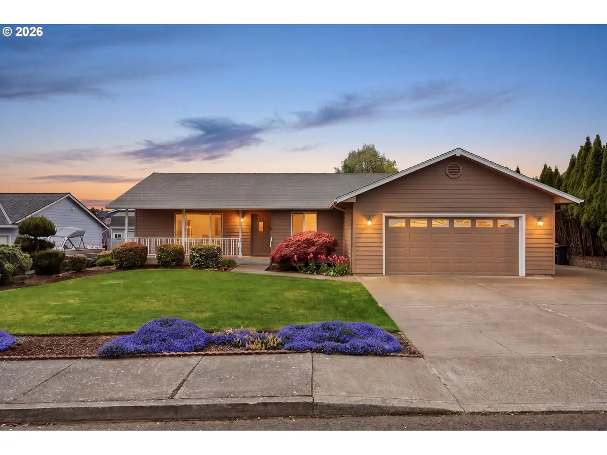 277 NE HOLIDAY AVE, Dallas, OR 97338