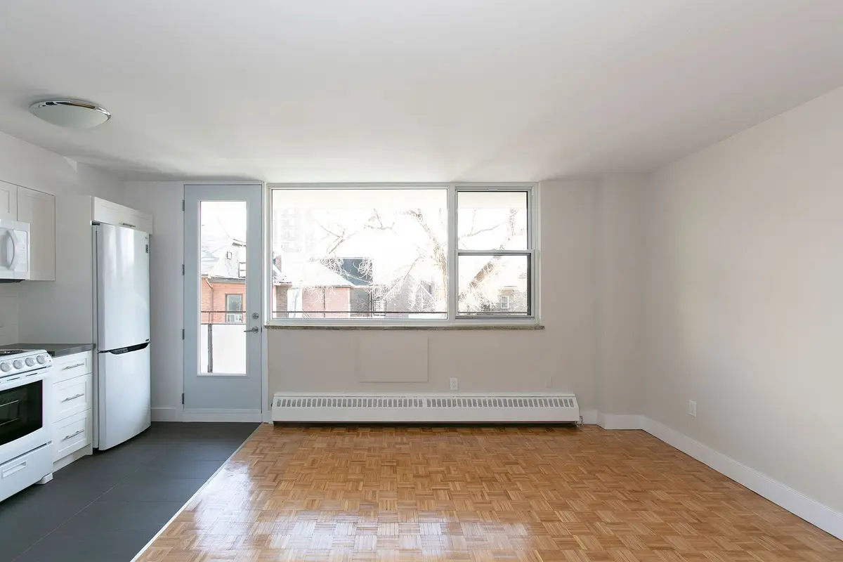 276 St George ST #710, Toronto C02, ON M5R 2P6