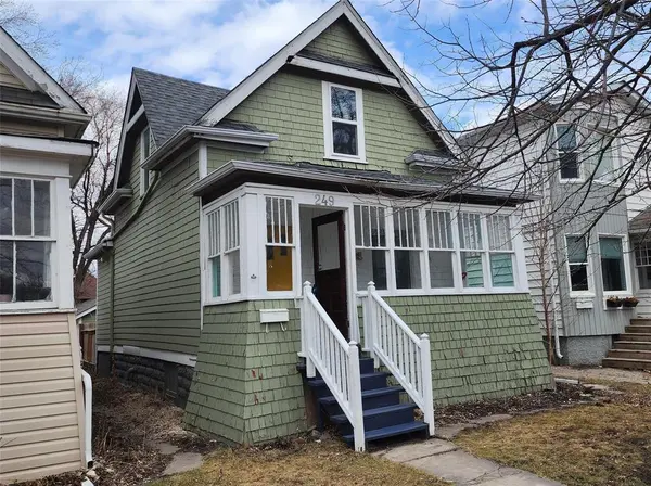 249 Morley AVE, Winnipeg, MB R3L 0Y2