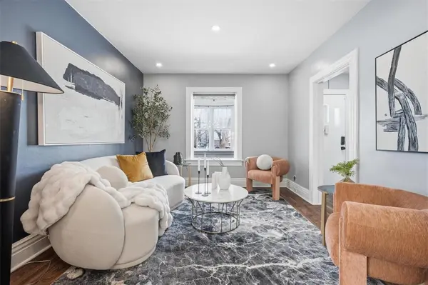 249 Morley AVE, Winnipeg, MB R3L 0Y2