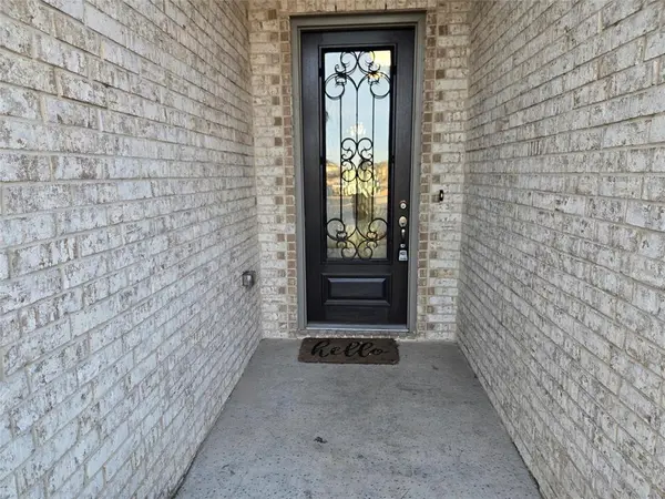 124 Trail Drive, Waxahachie, TX 75165