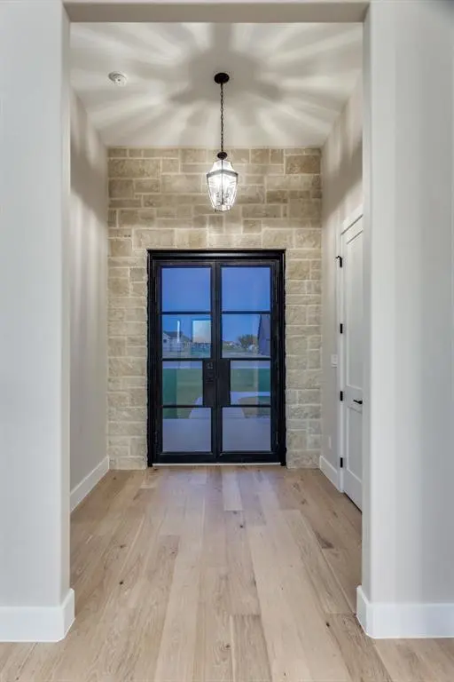 6306 Starlight Ranch Road, Godley, TX 76044