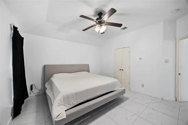 1048 Mercury Drive, Lavon, TX 75166