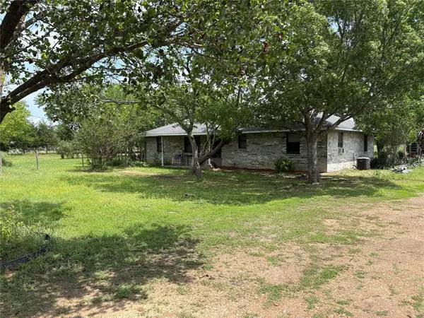 896 County Road 4713, Sulphur Springs, TX 75482