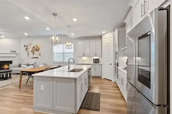 7325 Bronco Bluff, Sachse, TX 75048