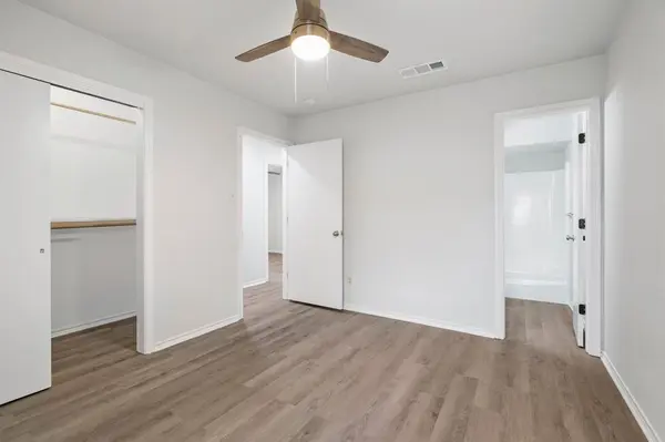 726 Skyline Drive, Duncanville, TX 75116