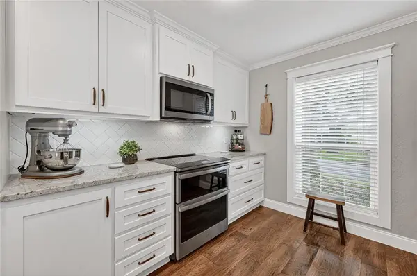 2007 Iron Horse Court, Arlington, TX 76017