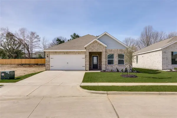 1717 Paul Drive, Seagoville, TX 75159