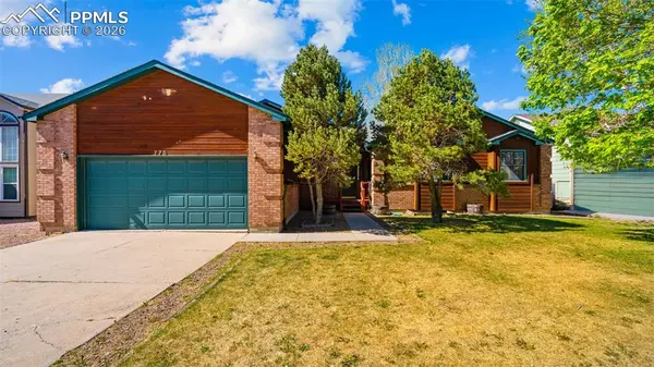 775 Tamarron DR, Colorado Springs, CO 80919