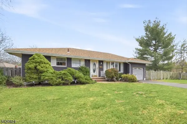 100 Hayes Ave, Clark Twp., NJ 07066