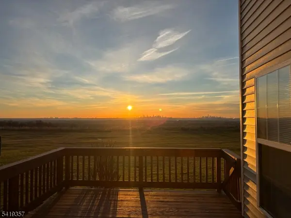 163 Dezenzo Ln, West Orange Twp., NJ 07052