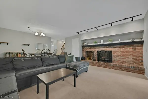 1103 Doolittle Dr, Bridgewater Twp., NJ 08807