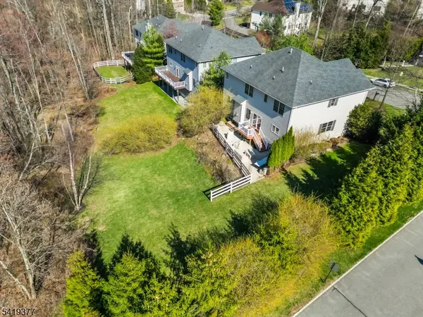 2 Himsl Ct, West Orange Twp., NJ 07052