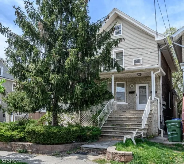 513 E Price St, Linden City, NJ 07036