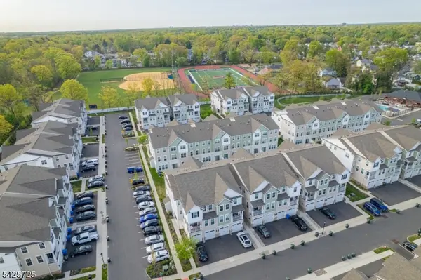 734 Station Rd, Dunellen Boro, NJ 08812