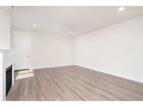 3198 S Kodiak St #Lot 820, Cornelius, OR 97113