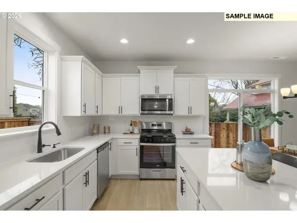 2232 Echo Fern LN, Forest Grove, OR 97116