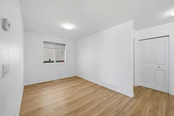 165 Saddlecrest WAY NE, Calgary, AB T3J 5N1