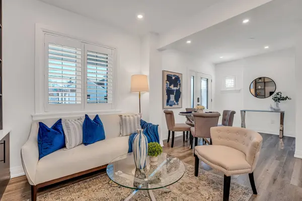 70 Clovelly AVE, Toronto C03, ON M6C 1Y3