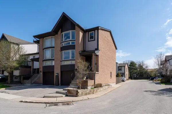 55 English Ivyway WAY, Toronto C15, ON M2H 3M3