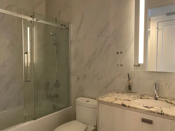 470 Front ST W #2806, Toronto C01, ON M5V 0V6