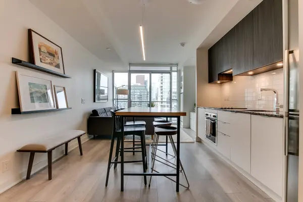 120 Parliament ST #1313, Toronto C08, ON M5A 0N6