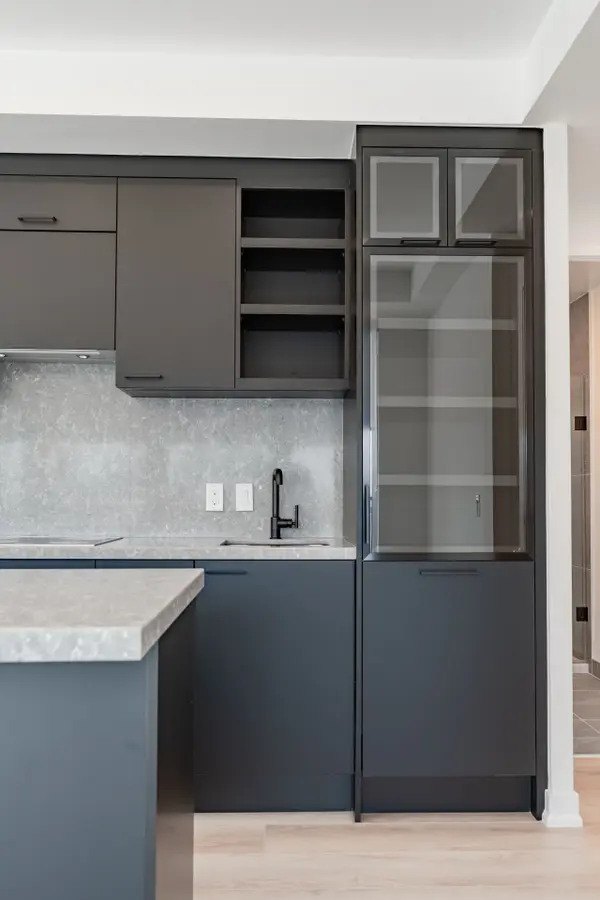 634 Church ST #4110, Toronto C08, ON M4Y 0G9