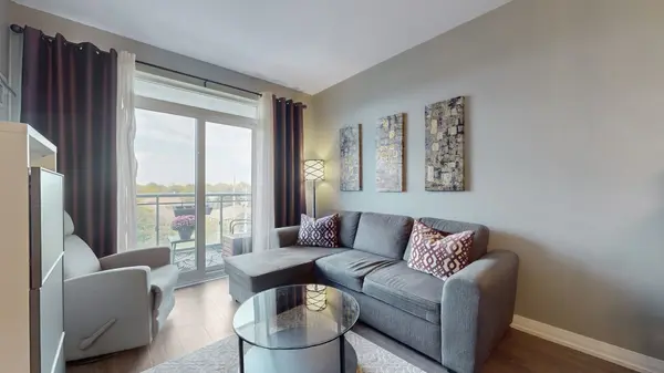 50 Ann O'Reilly RD #427, Toronto C15, ON M2J 0C9