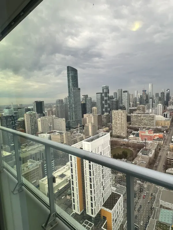 100 Dalhousie ST #4604, Toronto C08, ON M5B 0C7