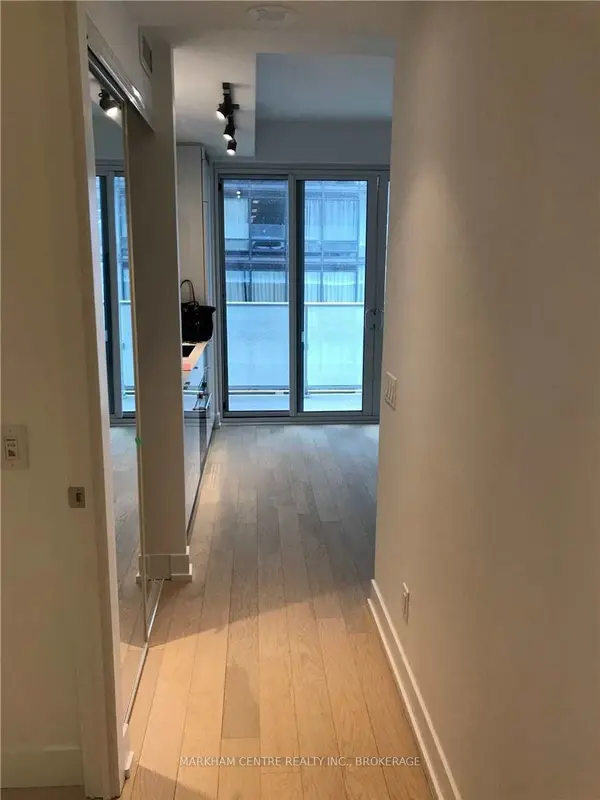 7 Grenville ST #4702, Toronto C01, ON M4Y 0E9