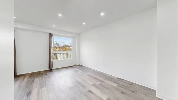 1399 Anton SQ, Pickering, ON L1V 5T5