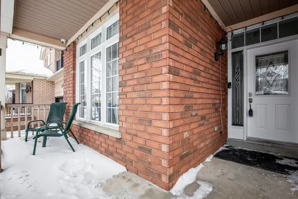 124 Alfred Paterson DR, Markham, ON L6E 1L5