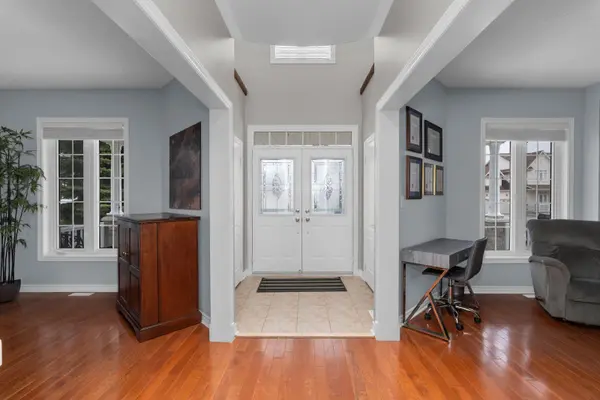 20 The Queensway N/A, Barrie, ON L4M 7H6