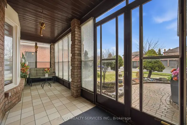 62 Fernbrook CRES, Brampton, ON L6Z 3N7