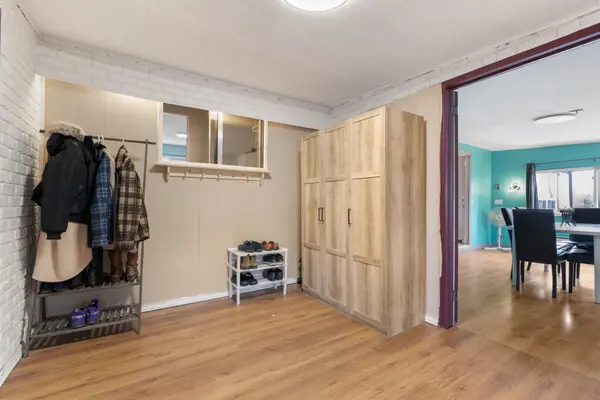 16 Fenelon WAY, Kawartha Lakes, ON K9V 4R1