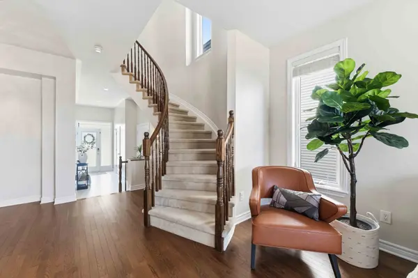 365 Livery ST, Kanata, ON K2V 0B4