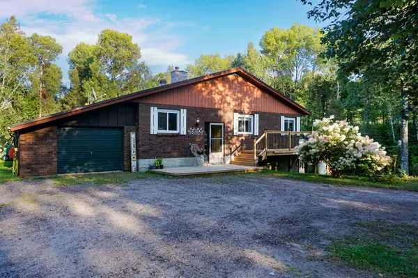 15 Municipal RD N, Machar, ON P0A 1X0