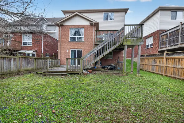 29 Milson CRES, Guelph, ON N1C 1G9