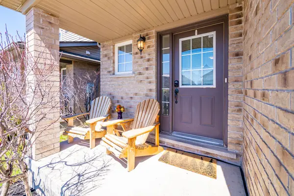 21 Mullin DR, Guelph, ON N1E 0E1