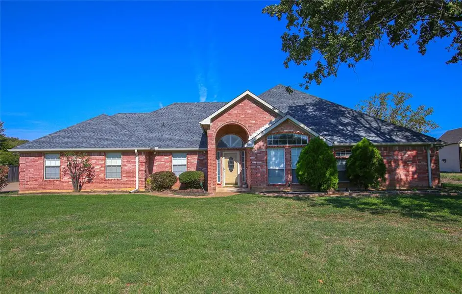 1089 Oak Hollow Lane, Combine, TX 75159