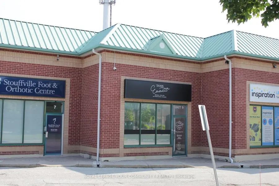 100 Ringwood DR #6, Whitchurch-stouffville, ON L4A 1A9