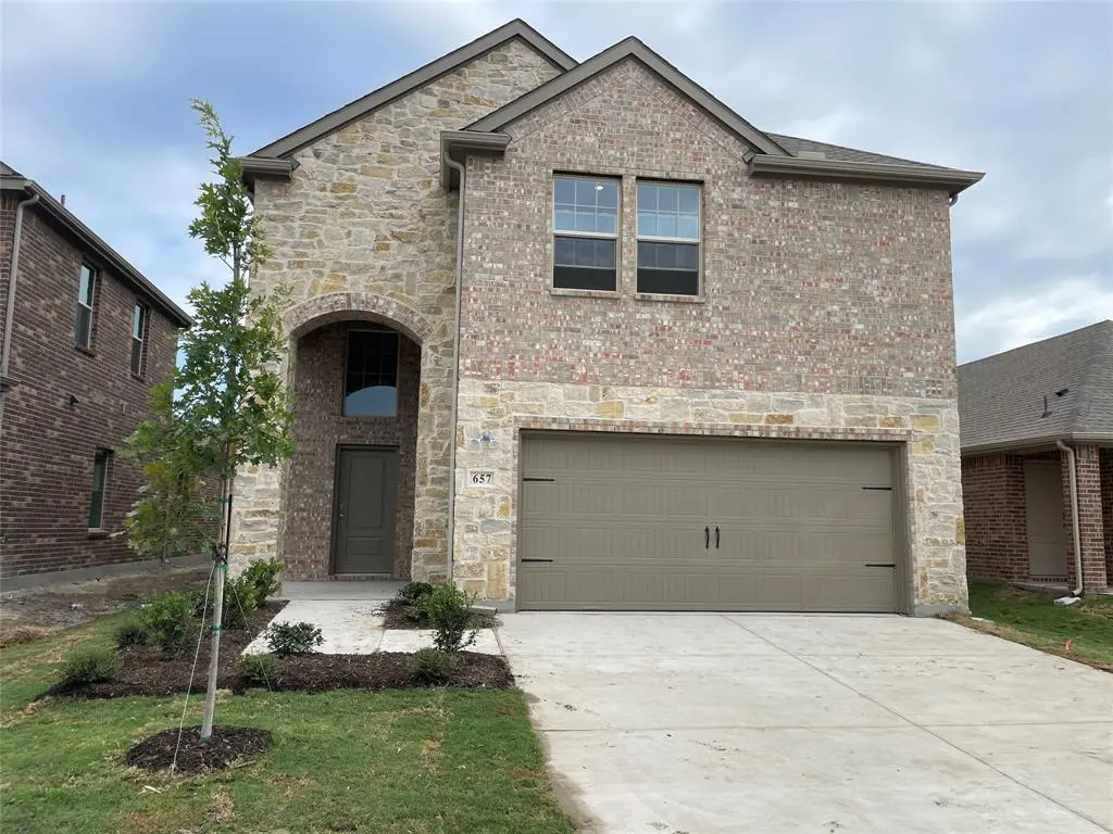 657 Chipper Trails, Lavon, TX 75166