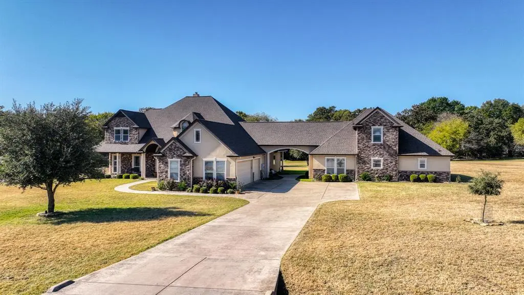 1144 Boling Ranch Road N, Azle, TX 76020