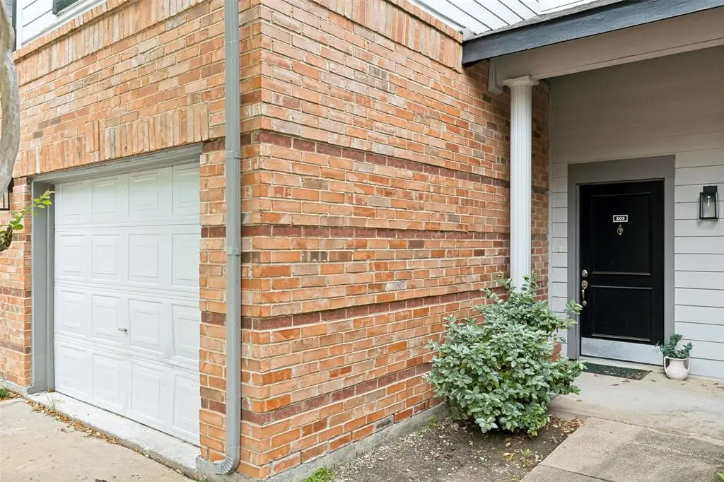 2524 Preston Road #203, Plano, TX 75093