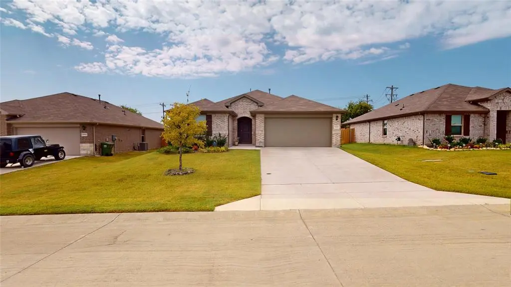 13557 Gunsmoke Lane, Cresson, TX 76044