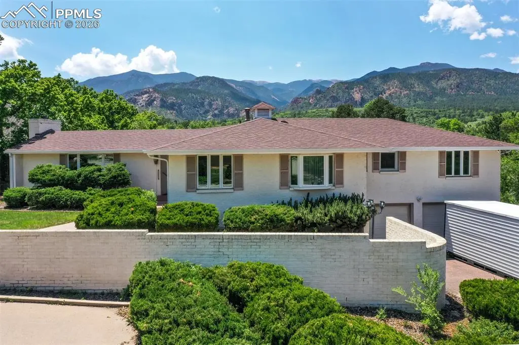 130 Cresta RD, Colorado Springs, CO 80906